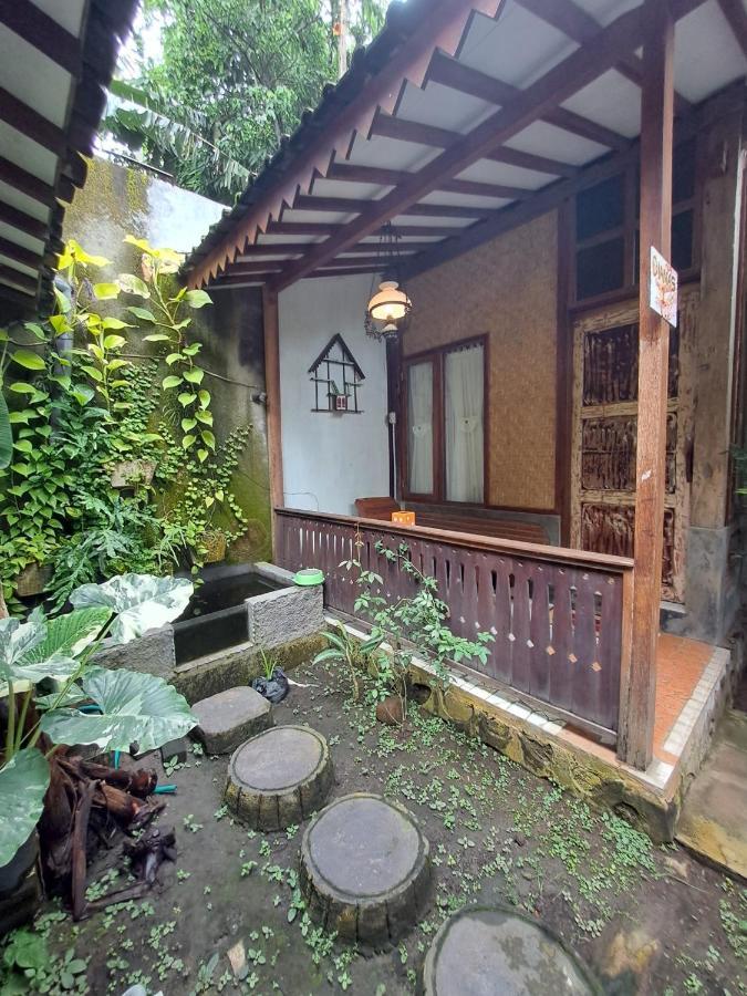 Diana'S Homestay Banyuwangi  Dış mekan fotoğraf