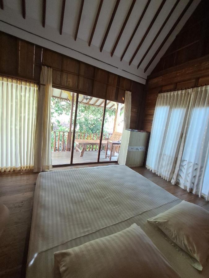 Diana'S Homestay Banyuwangi  Dış mekan fotoğraf